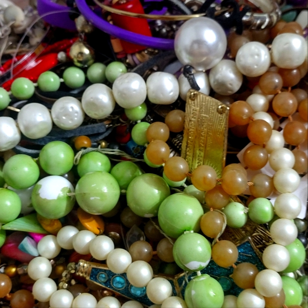 MYSTERY JUNK DRAWER Craft JEWELRY MYSTERY BOX